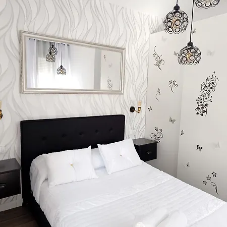 Homestay Casa Blanca Seville